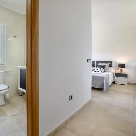 Esperanza - Plusholiddays Villa Calp